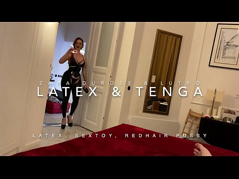 ❤️ Rödhårig styvsyster i latexkostym knullad av styvbror ️❌ Porno at us ️❤